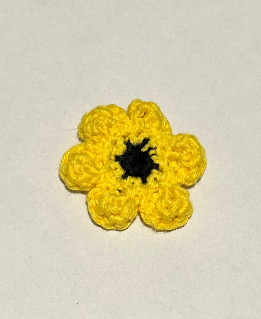 Crochet Flower Magnet